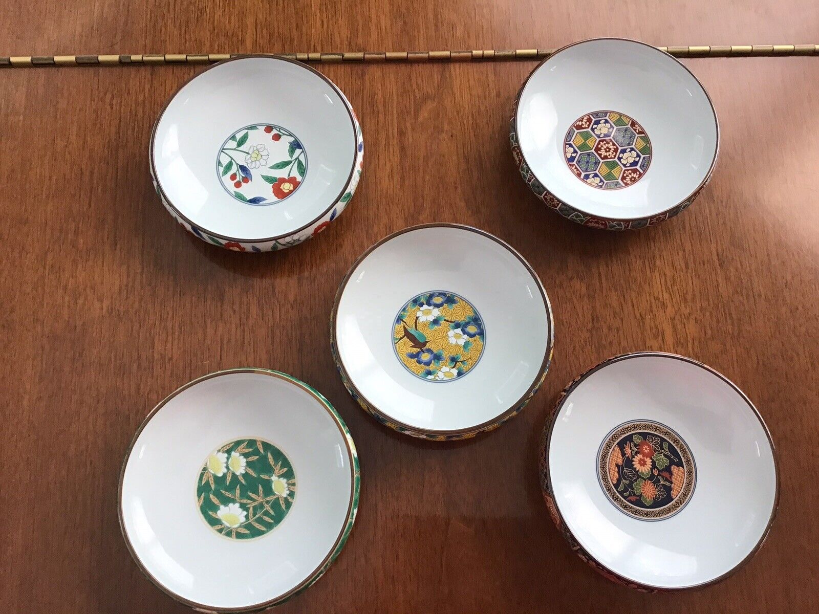 5 (Five)Beautiful Arita Ware Bowls, Azan Kiln, Iron Gold-Multi Colored Painting.