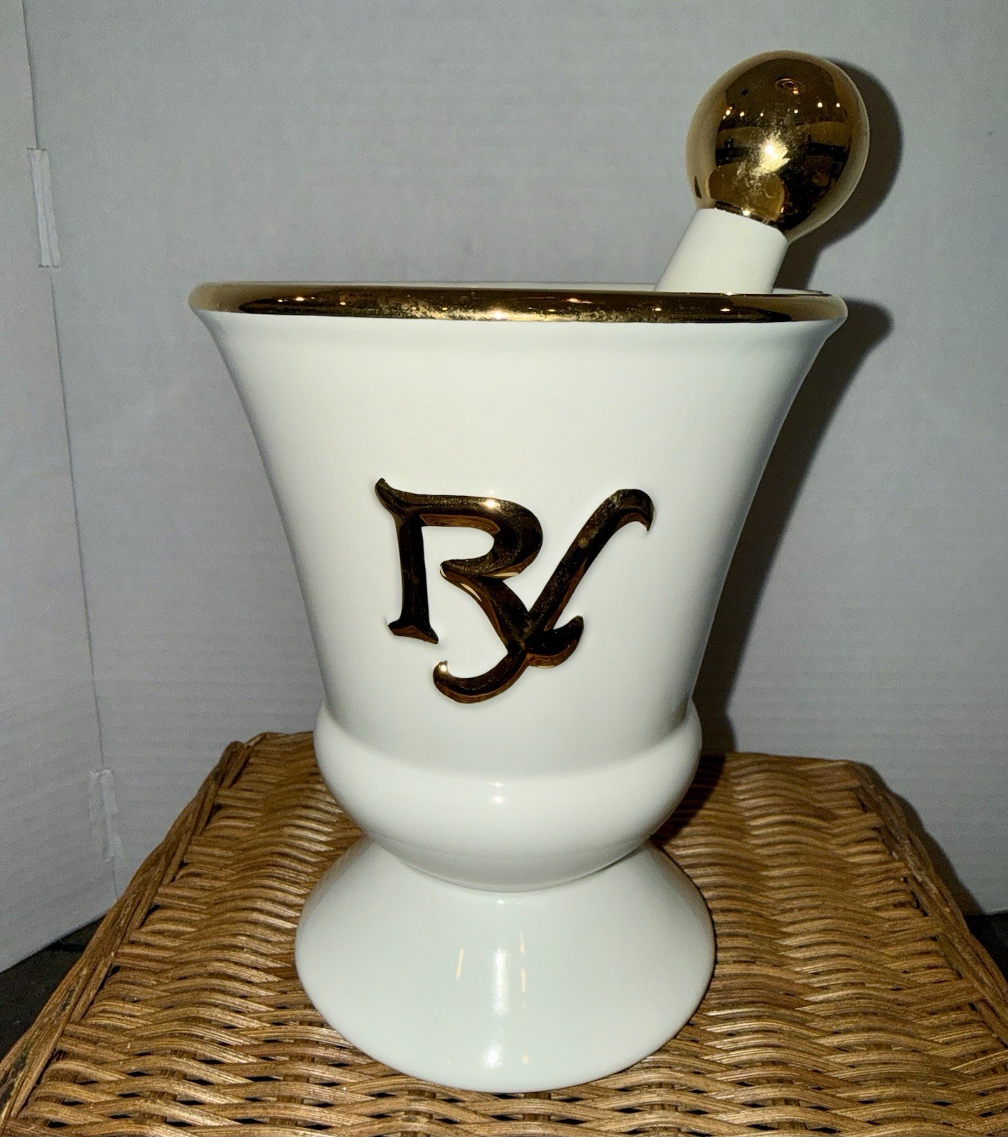 Antique Owen’s-Illinois Porcelain Mortar & Pestle Pharmacy Advertising Piece