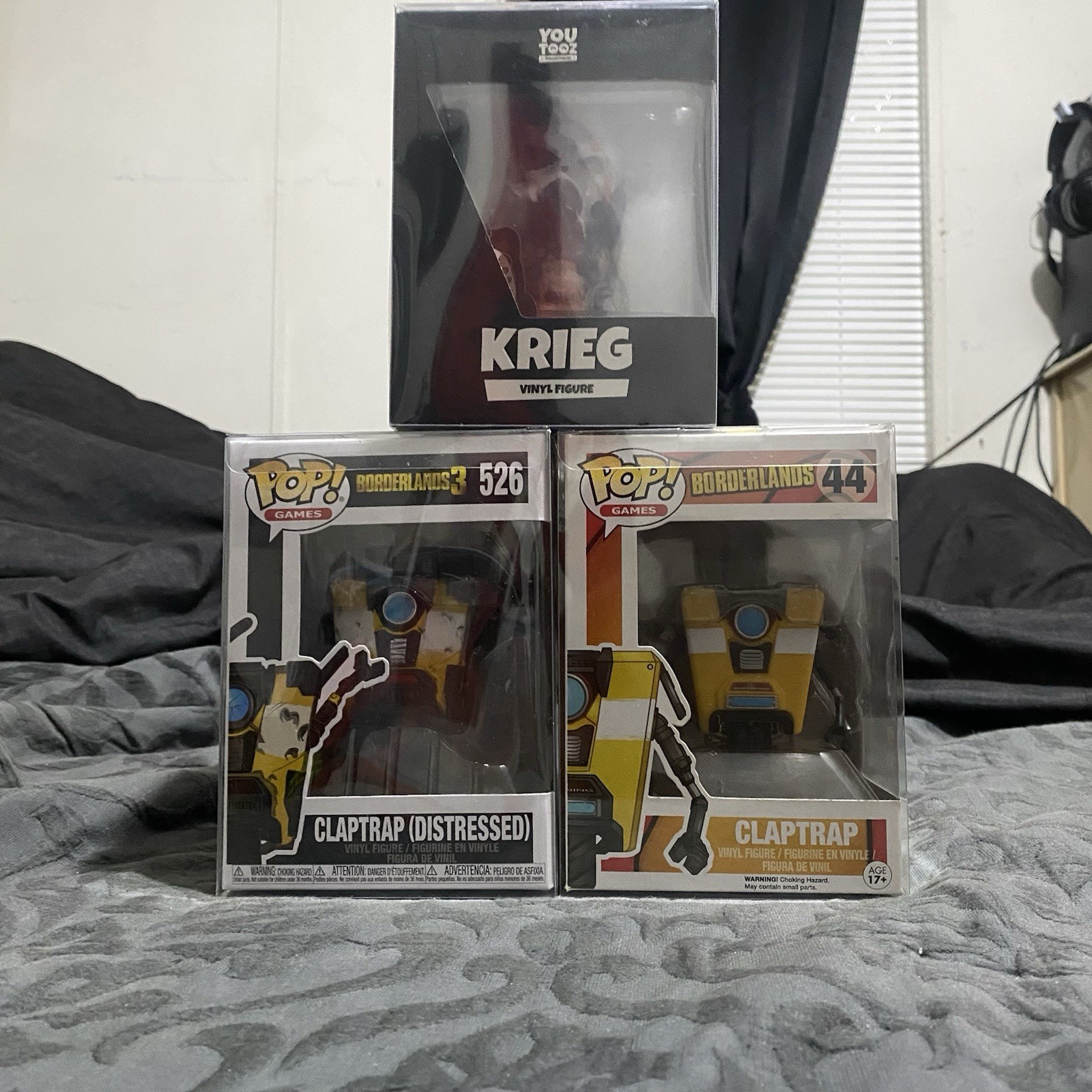 Borderlands collectible LOT featuring Funko Pop Games and Youtooz vinyl figures