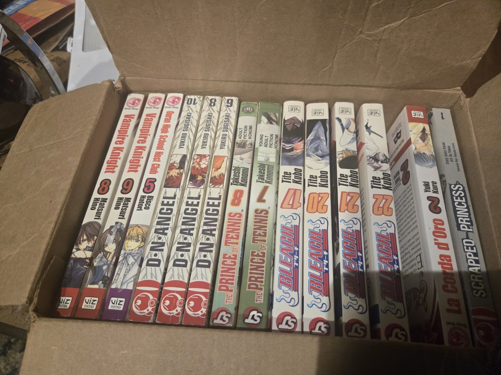 Mixed Manga Lof Of 14 Vampire Knight, Bleach, Prince of Tennis, D.N.Angel