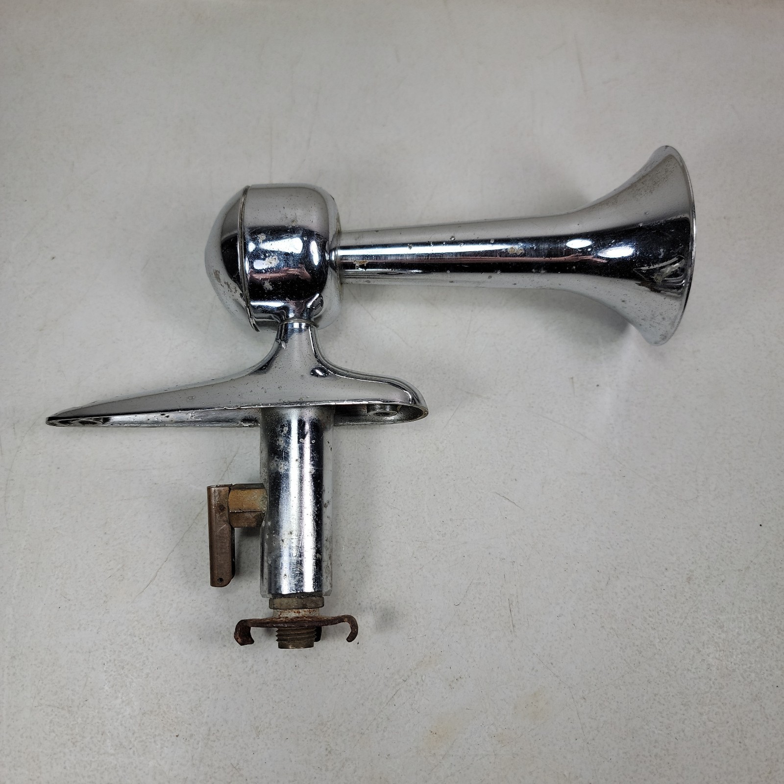 Vintage Chris-Craft Boat Maritime Single Trumpet Air Horn Ships N Shore Horn's