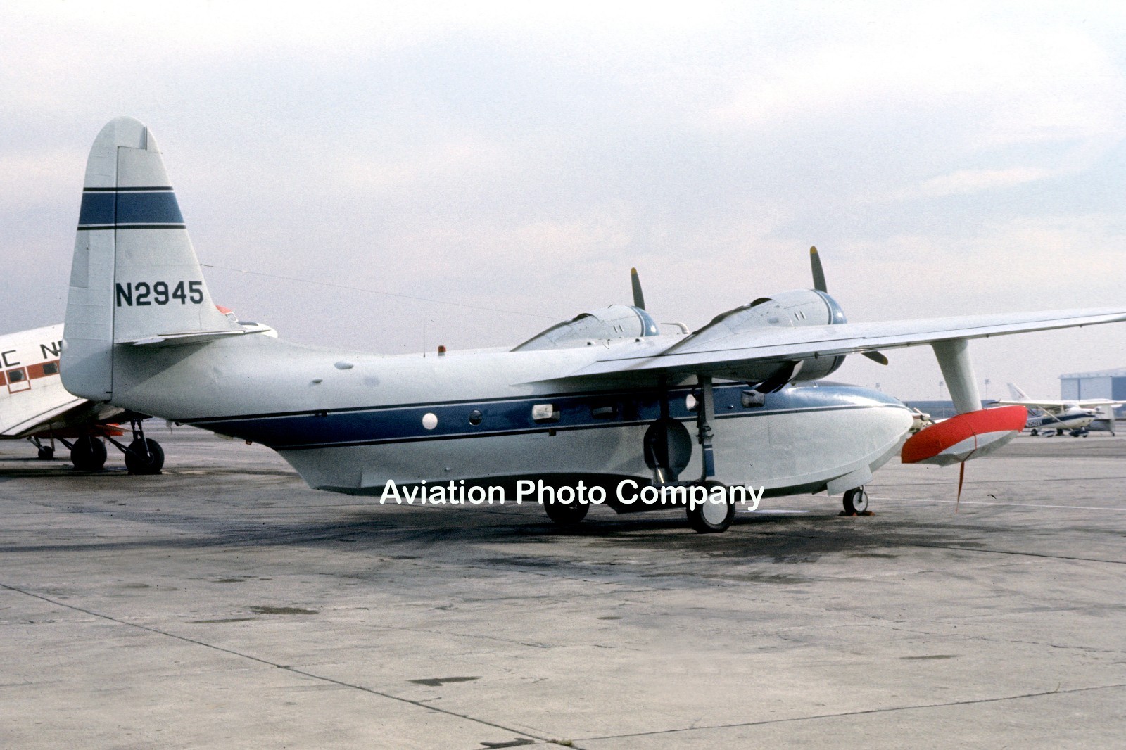 Grumman G-73 Mallard N2945 (1974) Photograph