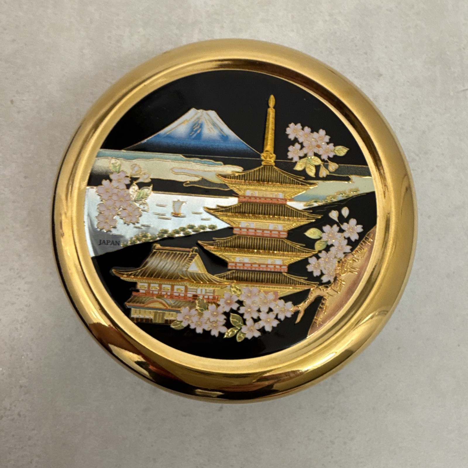 Vintage Black &  Gold Trinket Box From The Art Of  Chokin Edged In 24KT GOLD