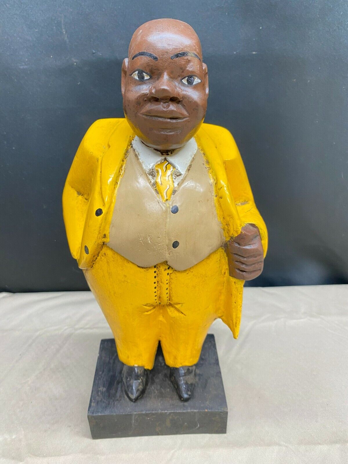 African Wood Carved Art Statue ~ Man ~ \