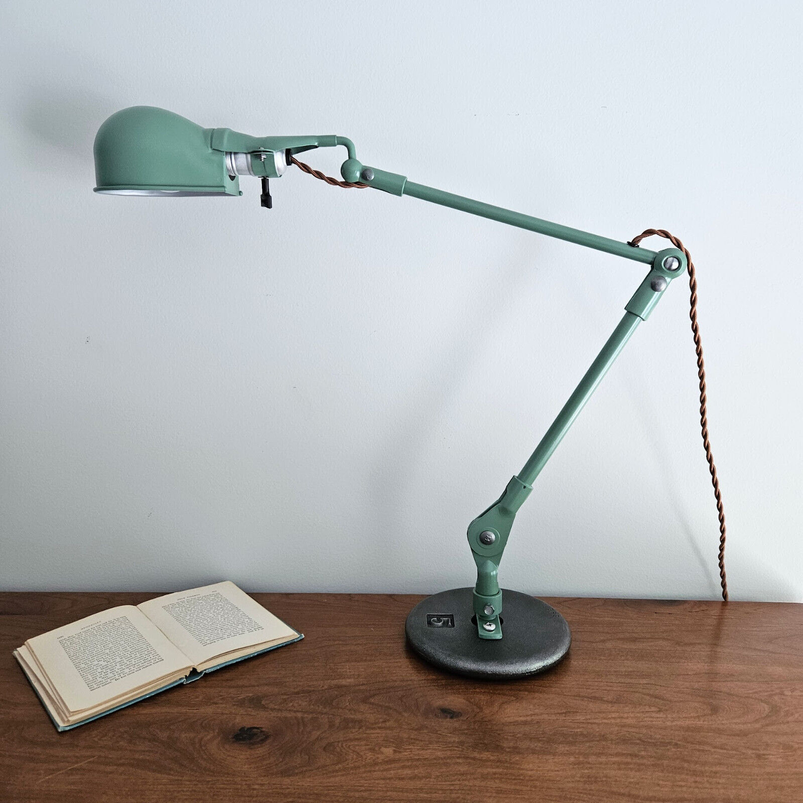Vintage Industrial Desk Lamp.  Antique Industrial Lamp.  Steampunk Lamp.