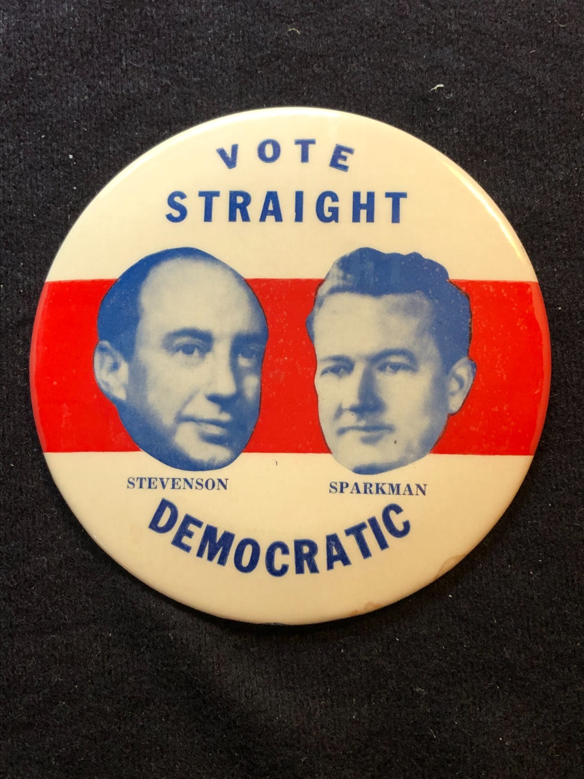 Adlai Stevenson 1952 Presidential Campaign 4 Inch Diameter Pin Back Button
