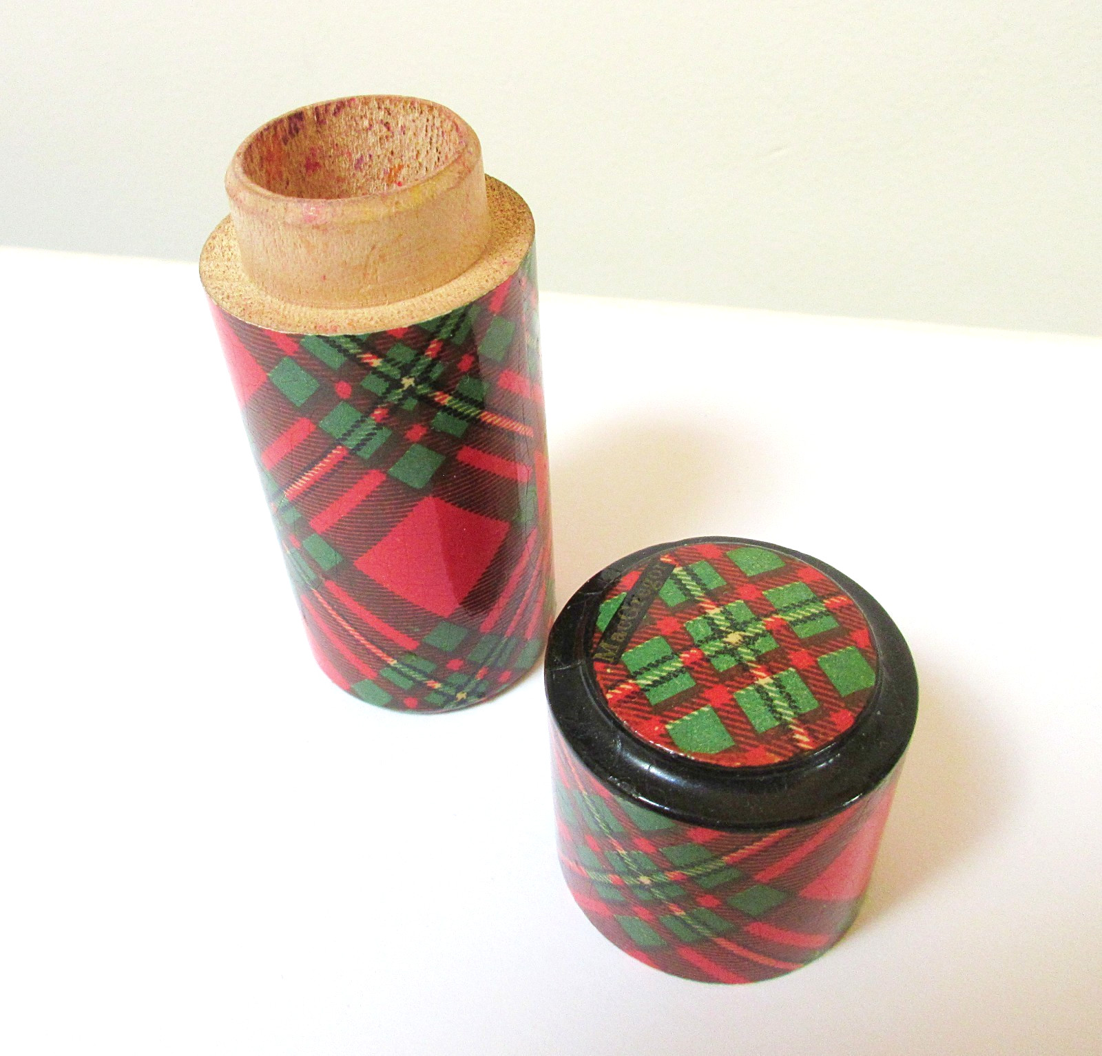 Antique Tartanware Cylinder Jar Container Clan MacGregor Antique Tartanware Cylinder Jar Container Clan MacGregor