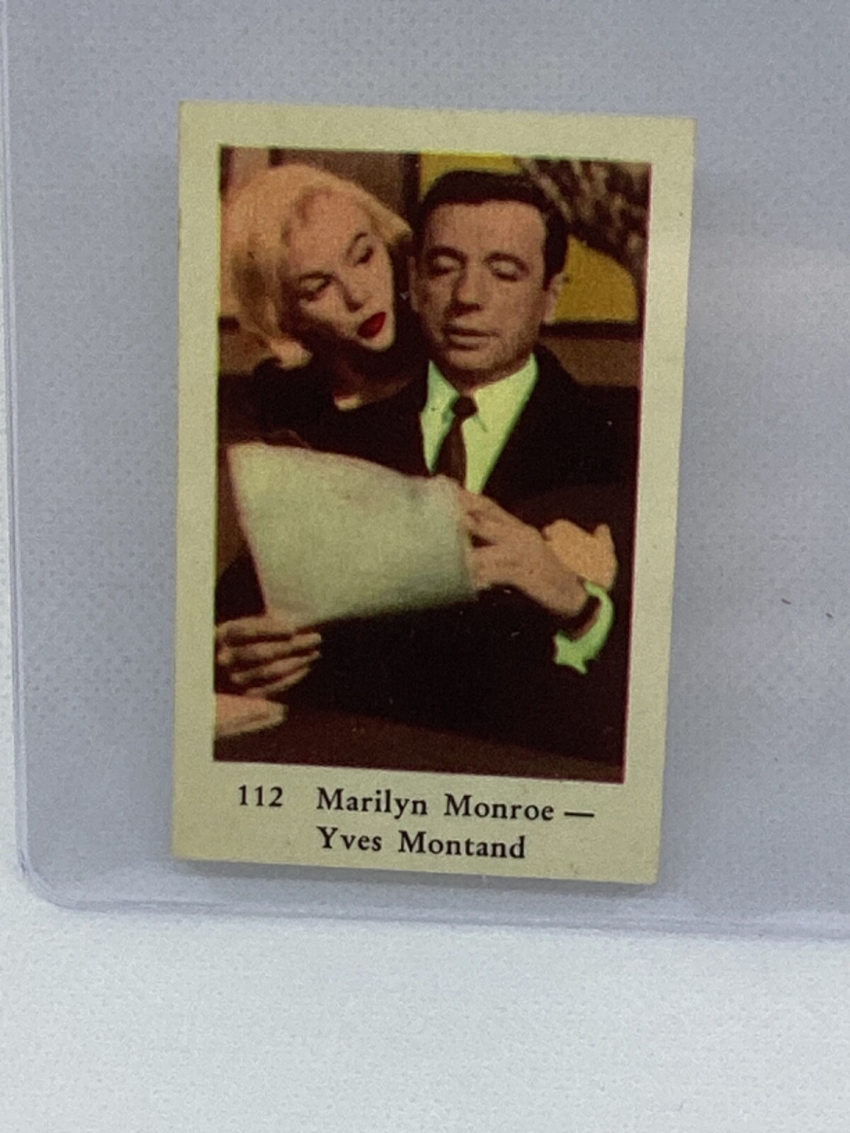1961 Dutch Numbered Set 3 #112 Marilyn Monroe - Yves Montand