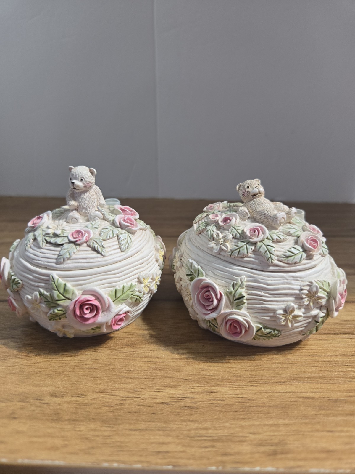 2 Vtg. Resin Trinket Boxes W/Bears & Floral Design By Hathaway International