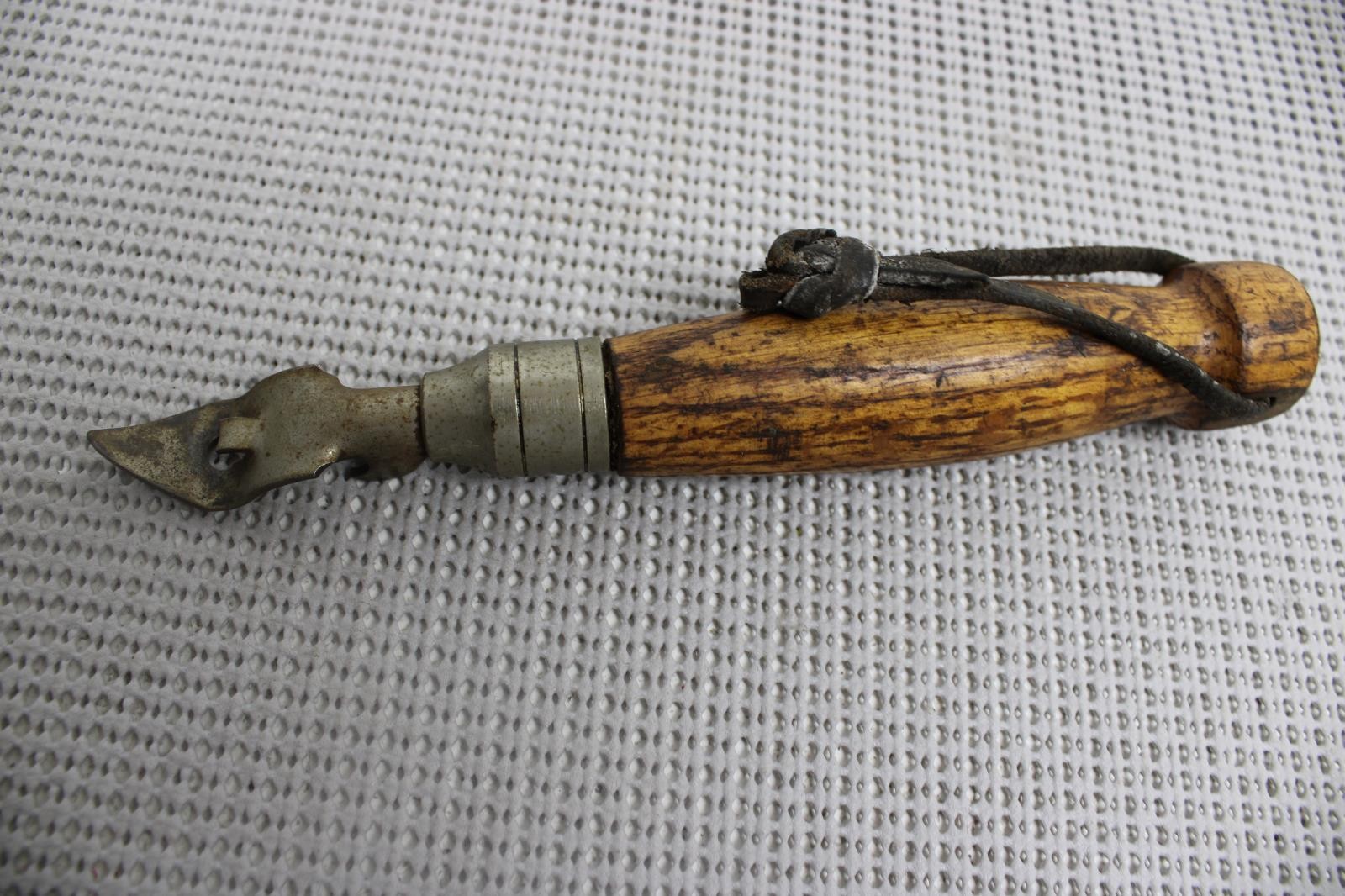 Vintage EDLUND Wooden Handled Combination Tool Bottle & Can Opener 7 3/4