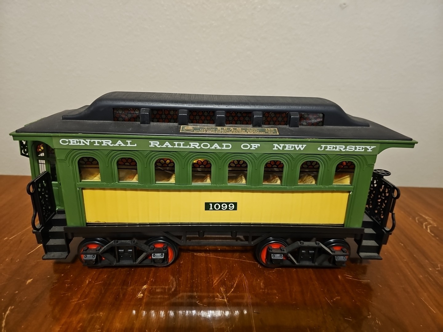 Vintage Jim Beam Passenger Car Train Decanter Bottle Central Railroad 1099 Empty