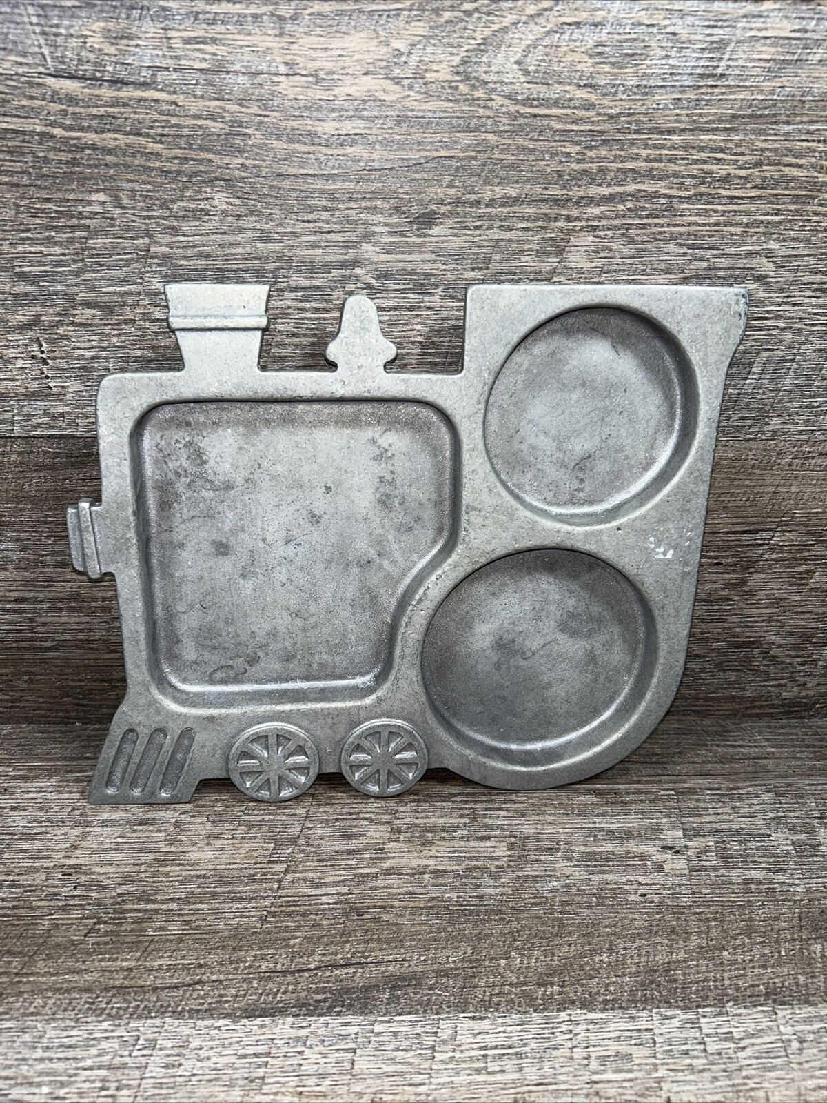 VTG York Metalcrafters Train-shaped Tray 1975 Pewter