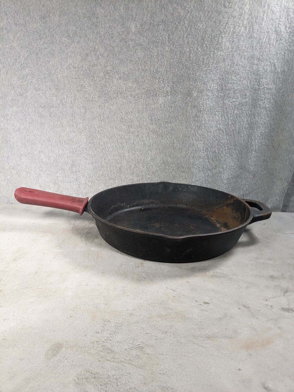 Heavy TRAMONTINA 12 inch Cast Iron Skillet Deep Frying Pan Cookware - Needs Work