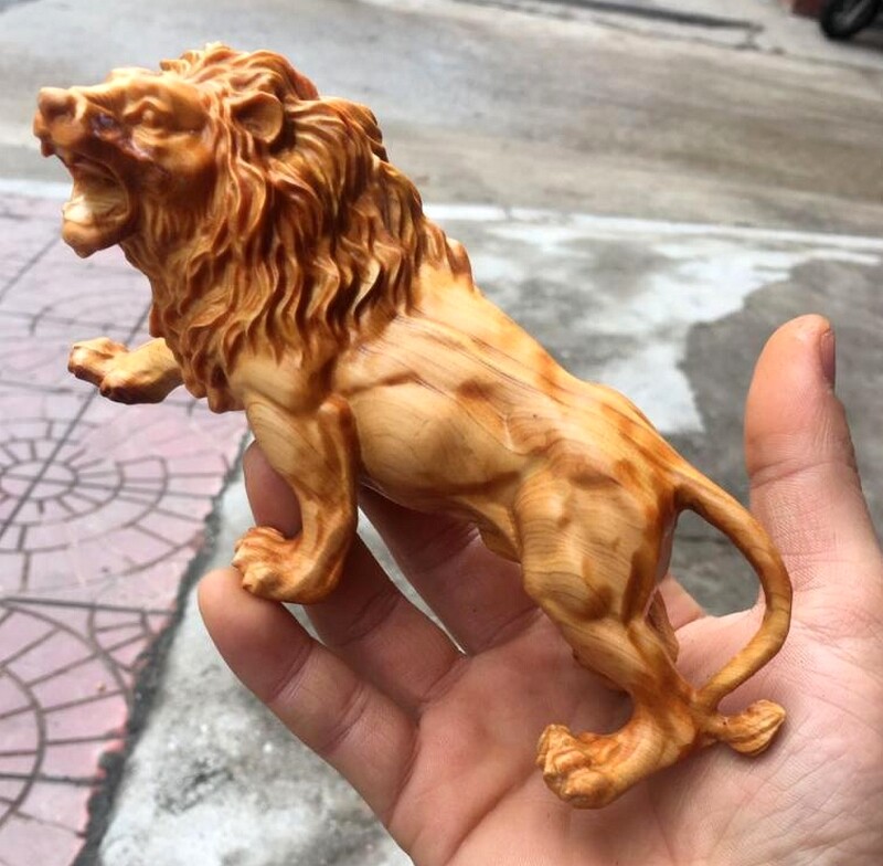 Natural Cypress Wood Hand Carved Lion Statue Animal Sculpture Decor
