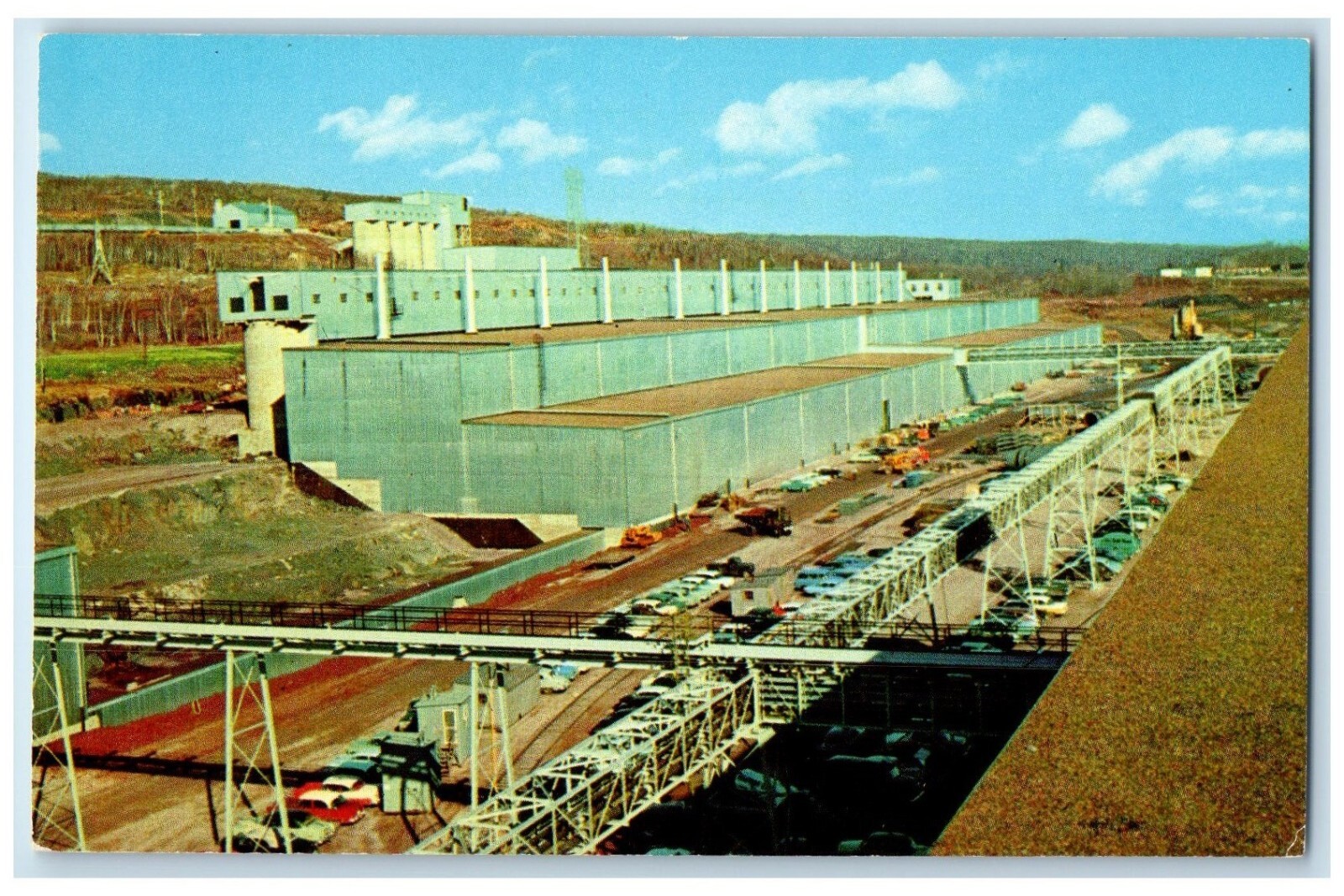 c1960\'s Taconite Processing Plant Cars Silver Bay Minnesota MN Vintage Postcard