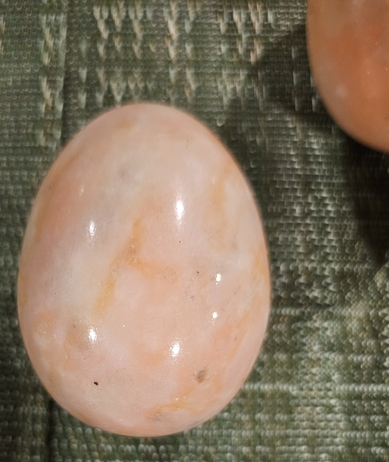 Pink Polished Egg Natural Stone Gemstone Egg (1)