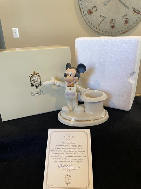 2001 Lenox Disney Showcase Coll. \ 2001 Lenox Disney Showcase Coll. \