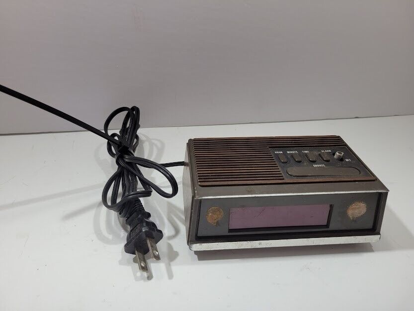Dyna Tone Vintage Alarm Clock 1970s