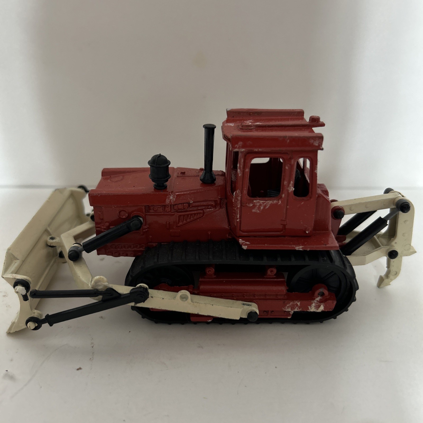ULTRA RARE Soviet USSR Car 1:43 model toy  box 8