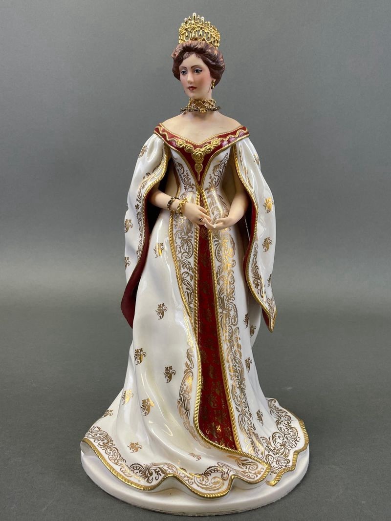 RARE Franklin Mint Fabergé Empress Alexandra 1989 - Broken Finger See Pictures