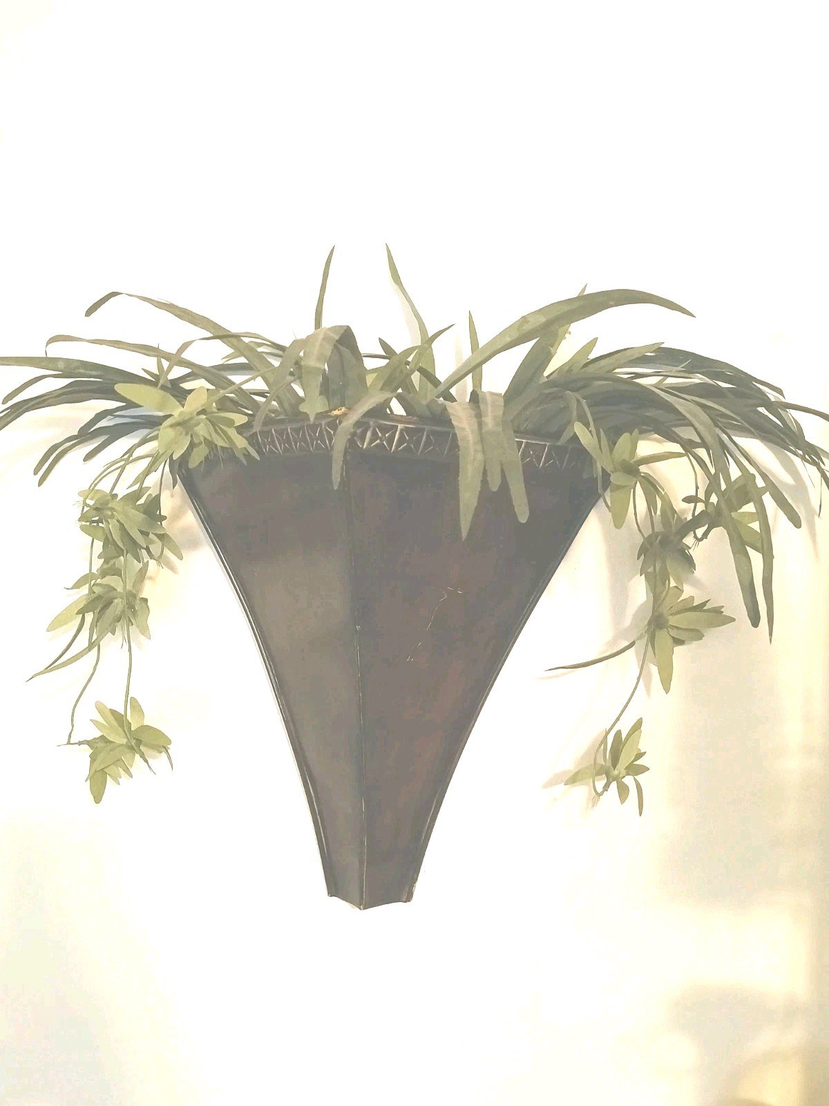 Wall Mounted Brown Metal Planter Wall Pocket, Art Theme for Any Room