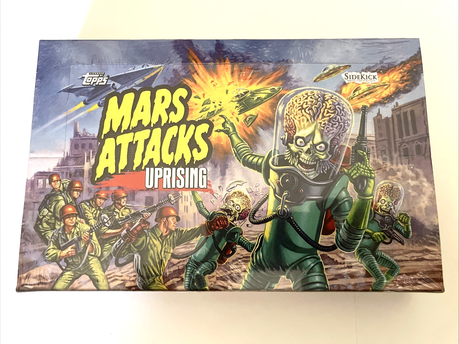 2021 Topps Mars Attacks / Uprising / Purple Foil Factory Sealed Box