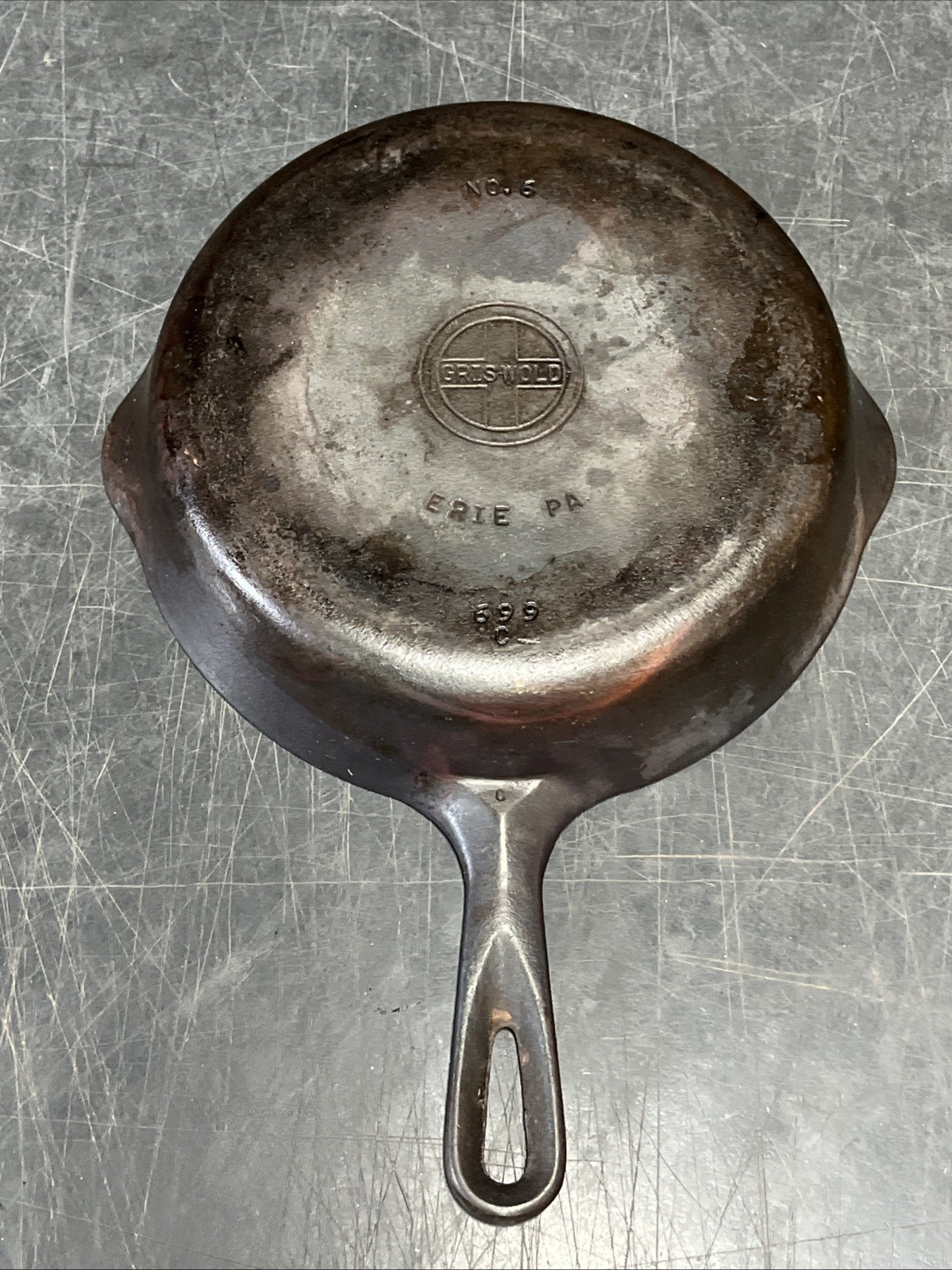 Vintage Griswold No. 6 Cast Iron Skillet 699C Erie PA USA Small Block Logo… 9”