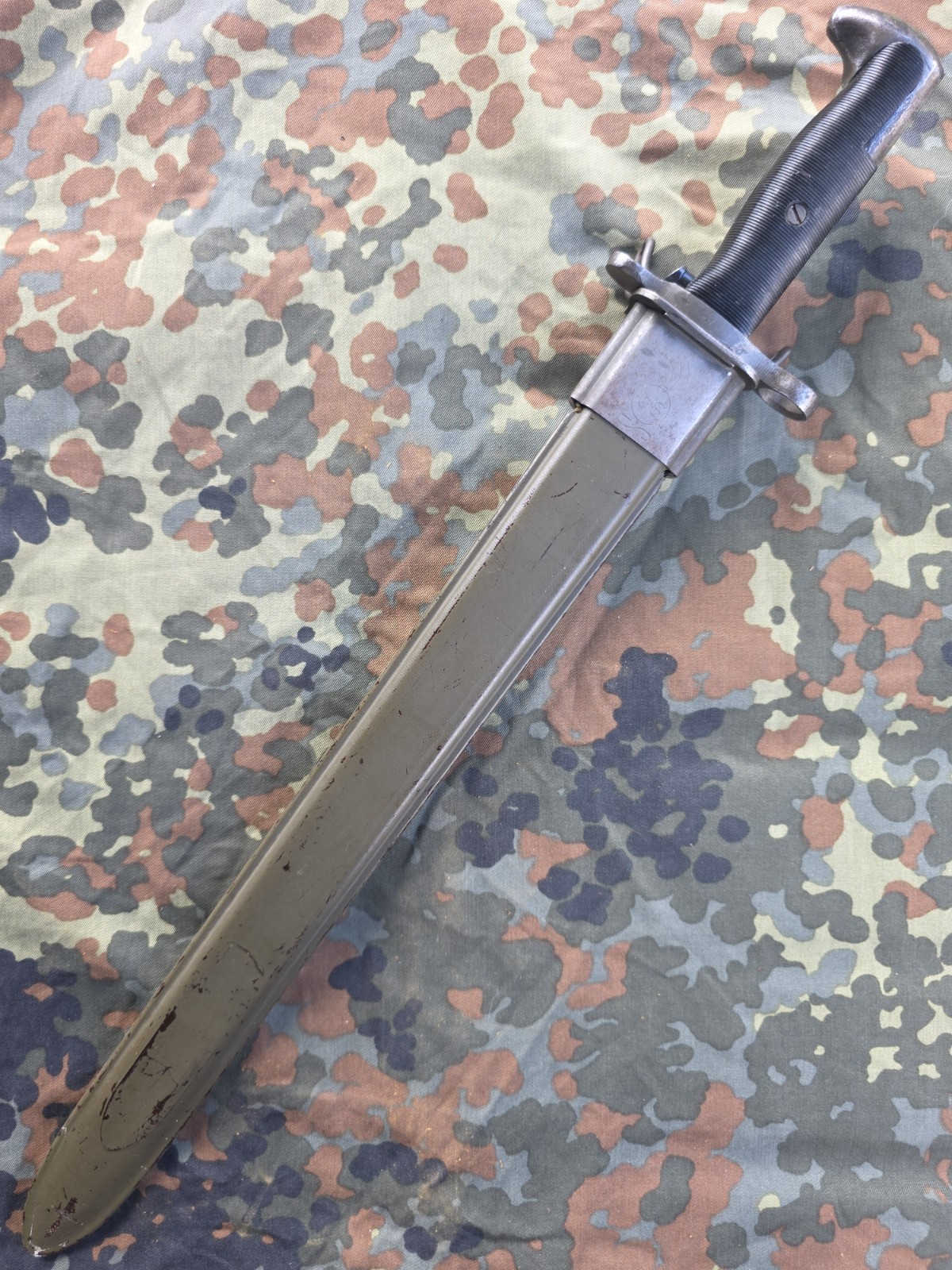 WWII US M1 Garand Springfield Utica Cutlery Bayonet 16 WWII US M1 Garand Springfield Utica Cutlery Bayonet 16