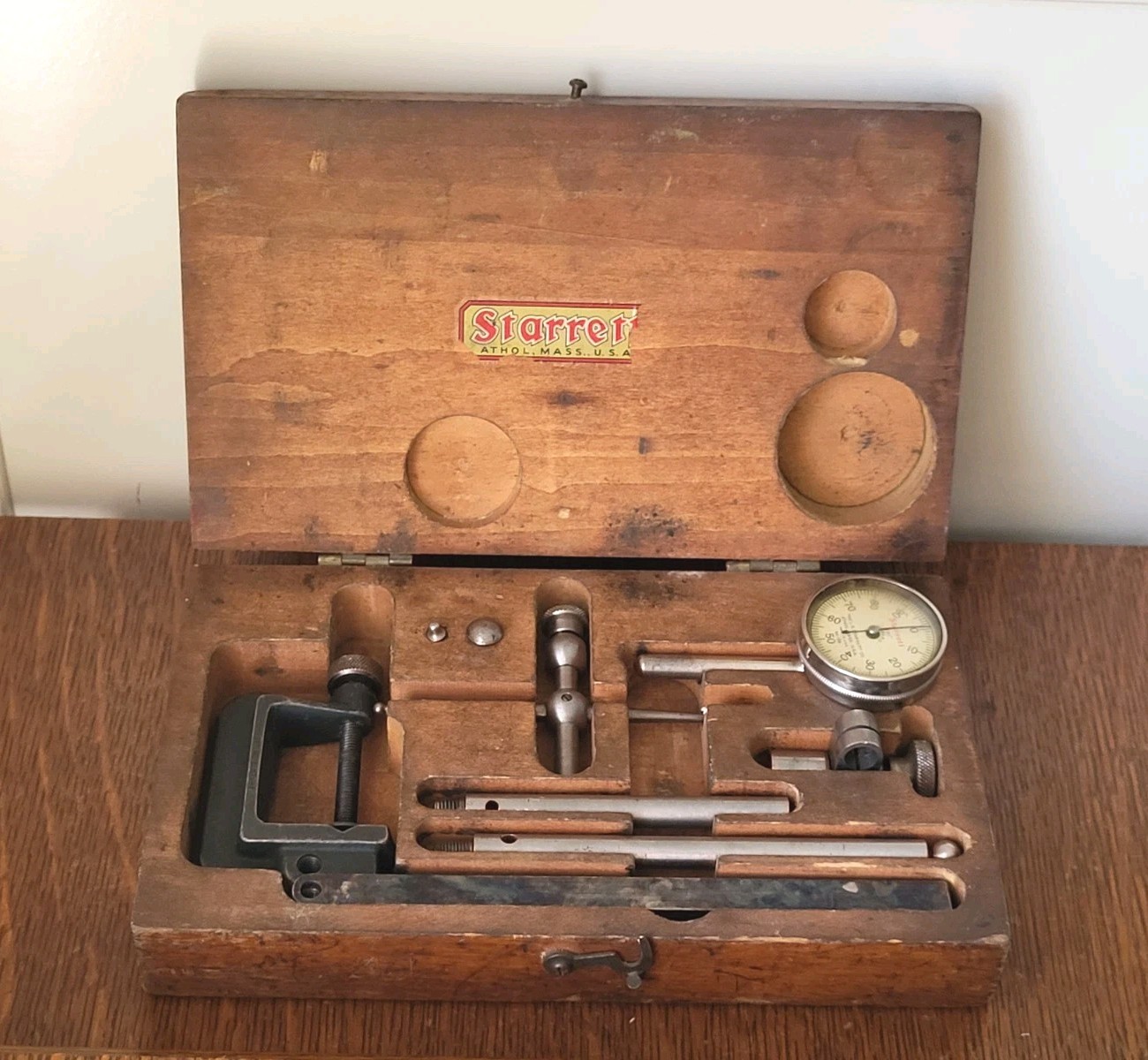 Starrett No. 196 Jeweled Dial Indicator .001\