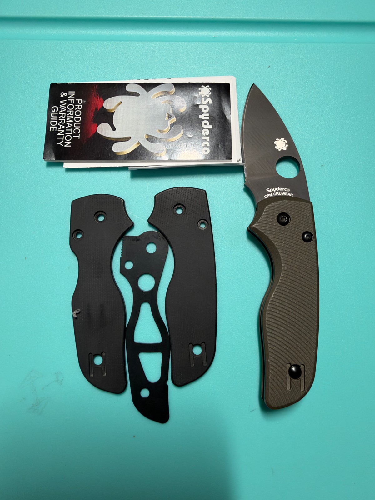 Spyderco Lil Native CPM CRUWEAR Black G-10 KnifeCenter C230GPCWBK + AWT Scales