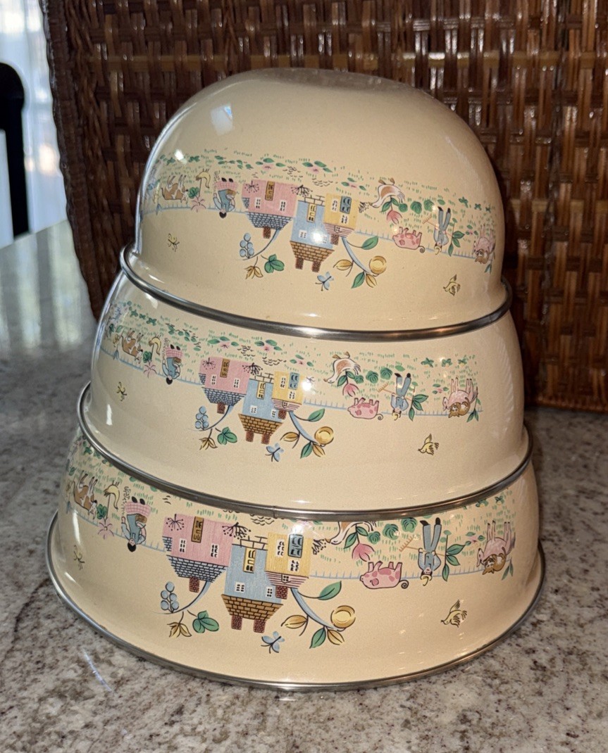Vtg Set Of 3 International China HEARTLAND Metal Enamelware Nesting Mixing Bowls