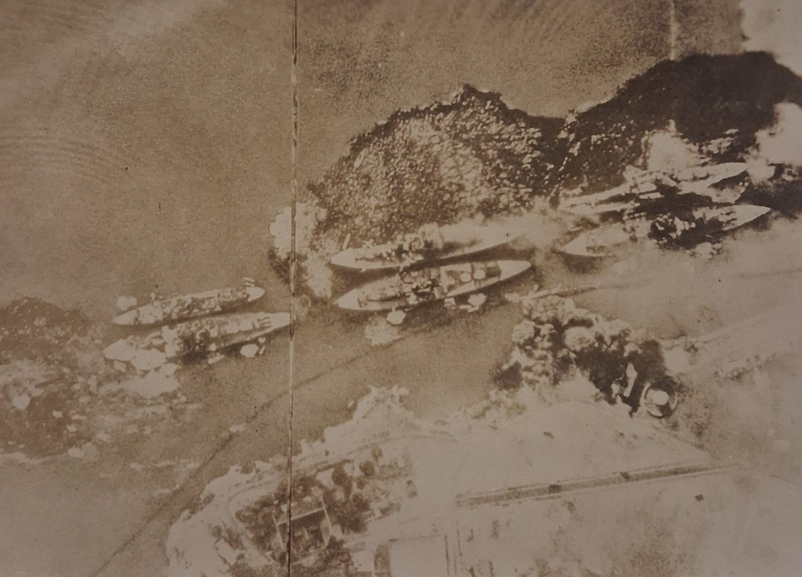 WWII 1940s BOMBED SHIPS Naval OIL SLICKS Real Photo 3\