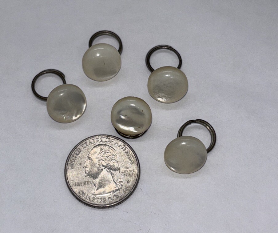Vintage Mother Of Pearl Lot Of 5 Buttons Stunning 1/2” Tuxedo?