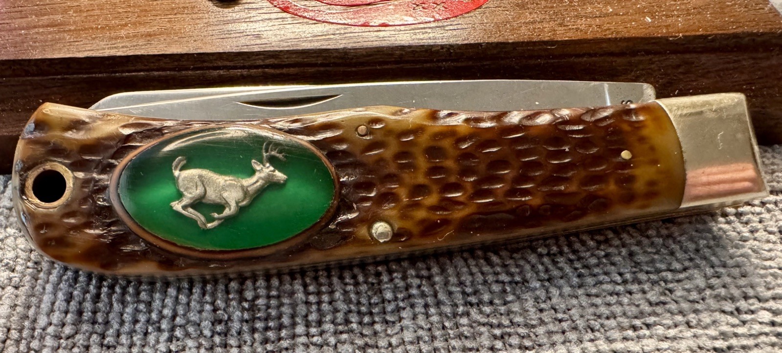Vintage Camillus USA No. 10 American Wildlife Deer 2-Blade Folding Pocket Knife
