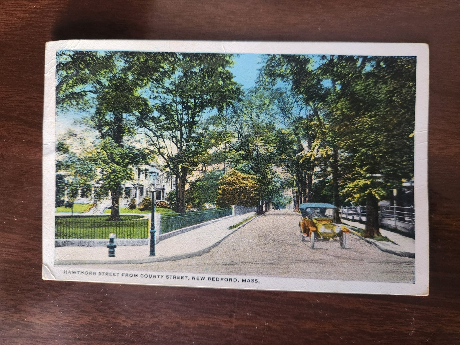 POSTCARD - NEW BEDFORD MA - HAWTHORN STREET - 1944