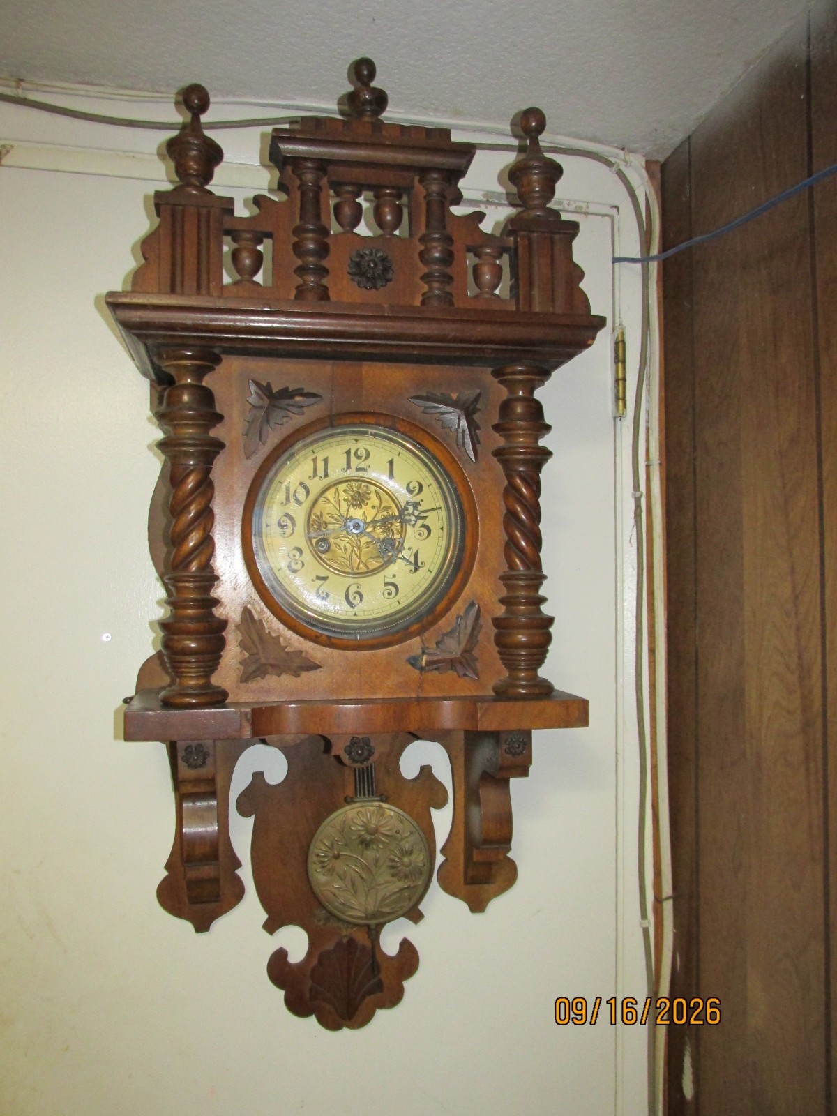 Antique Mauthe German Regulator Wall Clock D.R.P. 55006 Walnut needs service