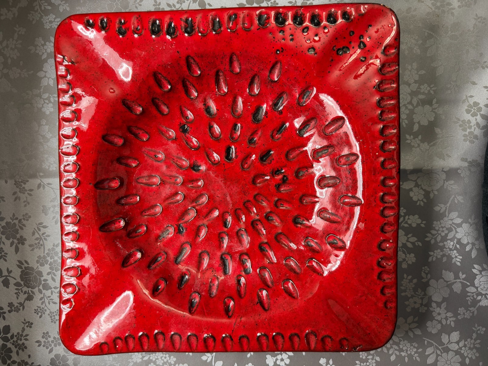 Vintage Red Square Italian Strawberry Ceramic Home Decorative Catchall Ashtray