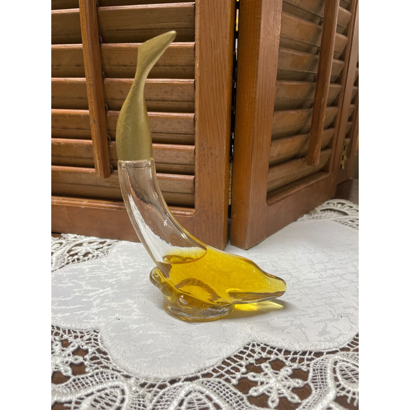 Vintage Avon Dolphin Miniature Field Flowers Cologne Glass Bottle 1.5 oz