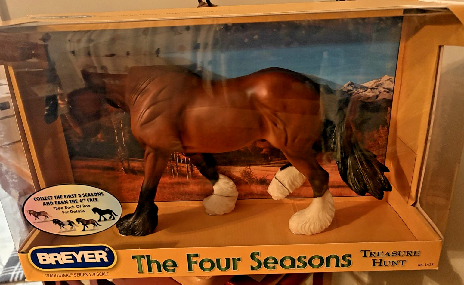 Breyer Treasure Hunt Fall #1417  Matte NIB Four Seasons 2010