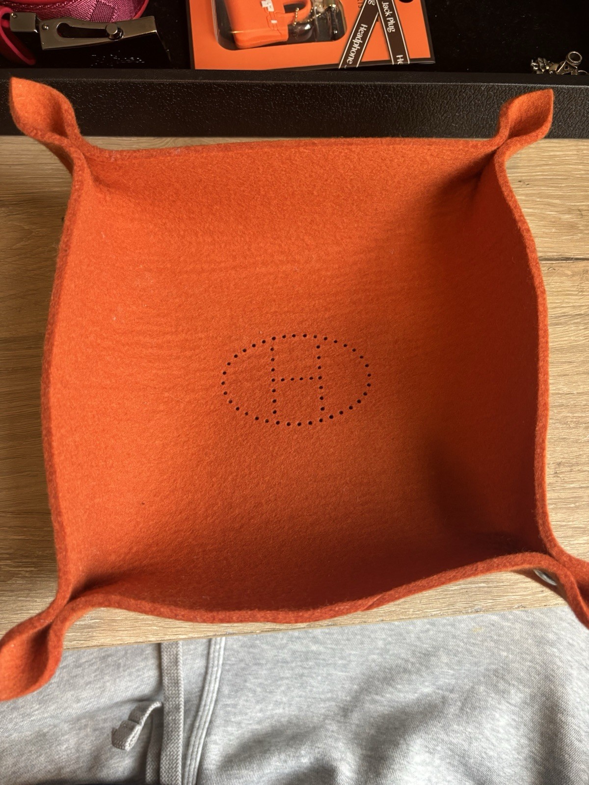 HERMES Felt Tray Evelyn Vid Poche Orange Accessory All AUTHENTIC HERMES Felt Tray Evelyn Vid Poche Orange Accessory All AUTHENTIC