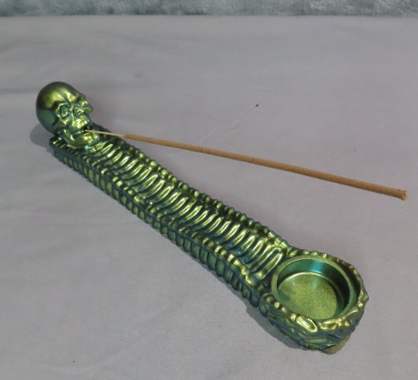 GOLD CHAMELEON SKULL Skeleton Incense Stick Holder Burner Ash Catcher Goth Punk