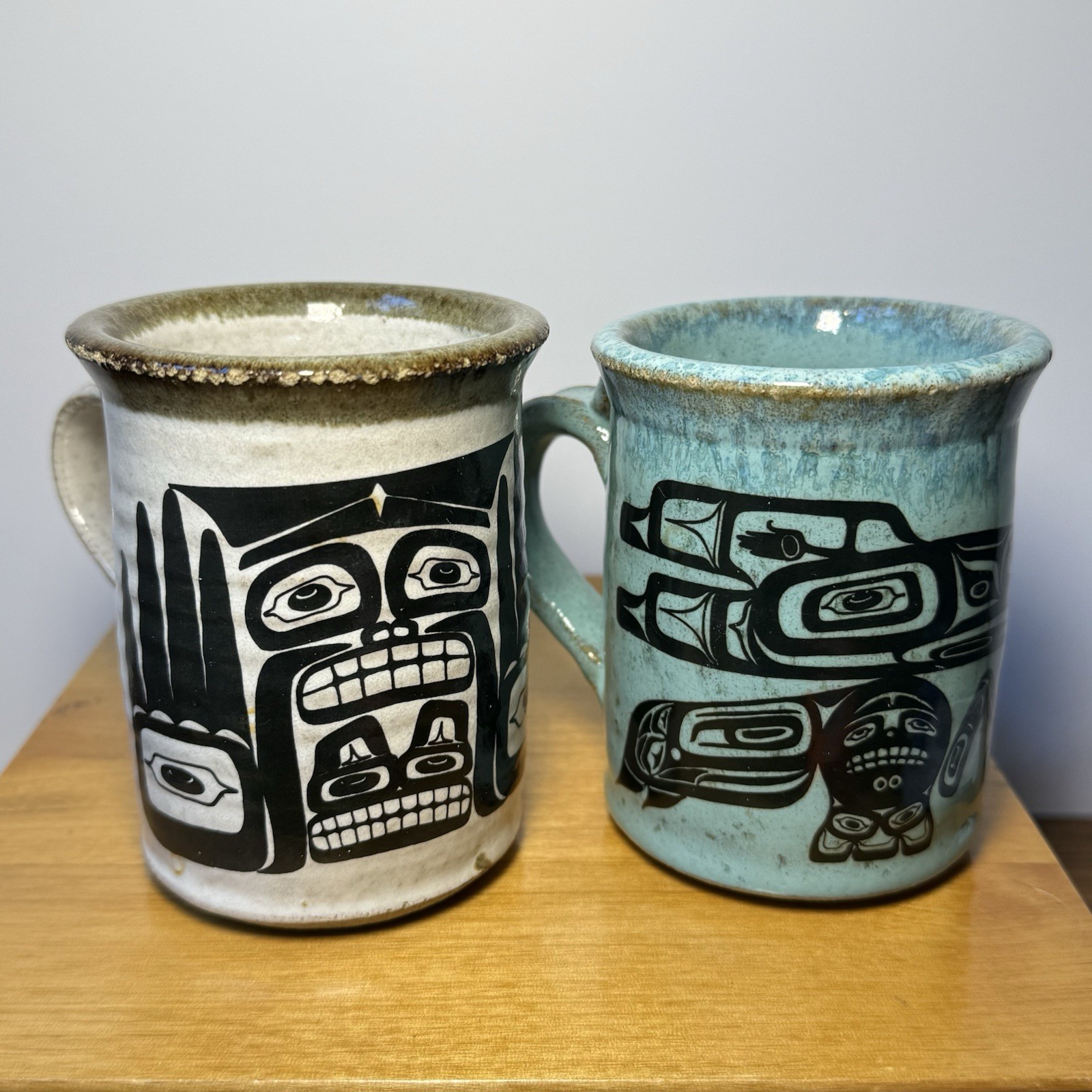 2 Vintage Tom’s Pots Juneau, Alaska  Mugs