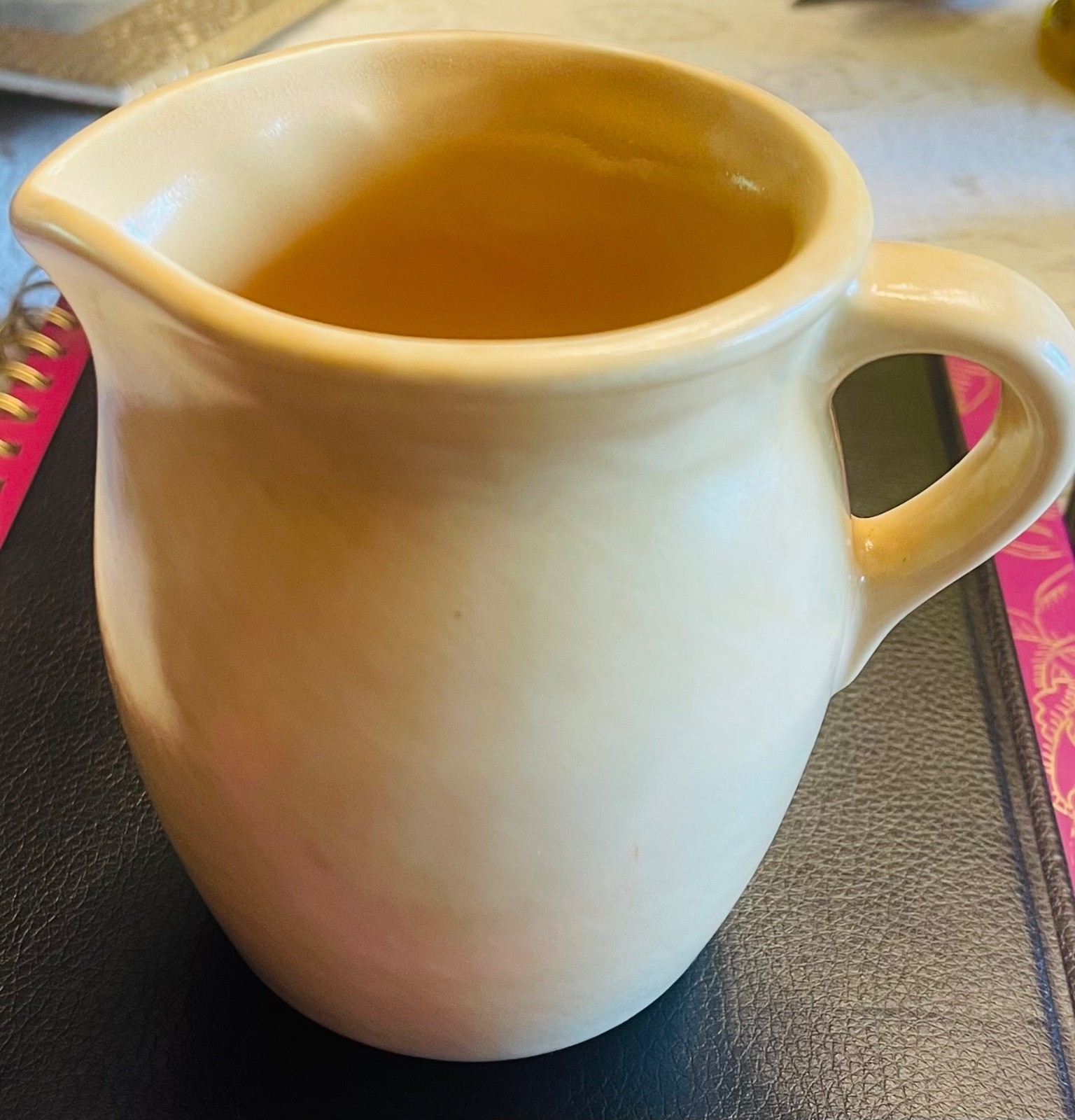 Vtg Pfaltzgraff Stonewash Yellow Creamer Pitcher Stoneware Made in Mexico 12oz