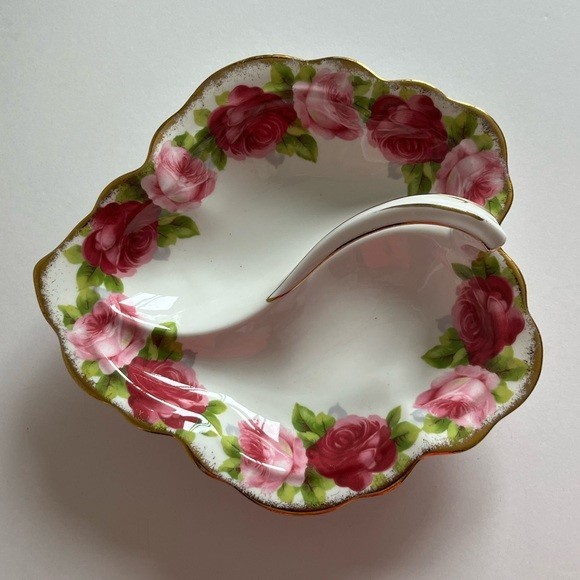 Royal Albert Old English Rose Bone China Two Part Handled Candy Nut Dish England