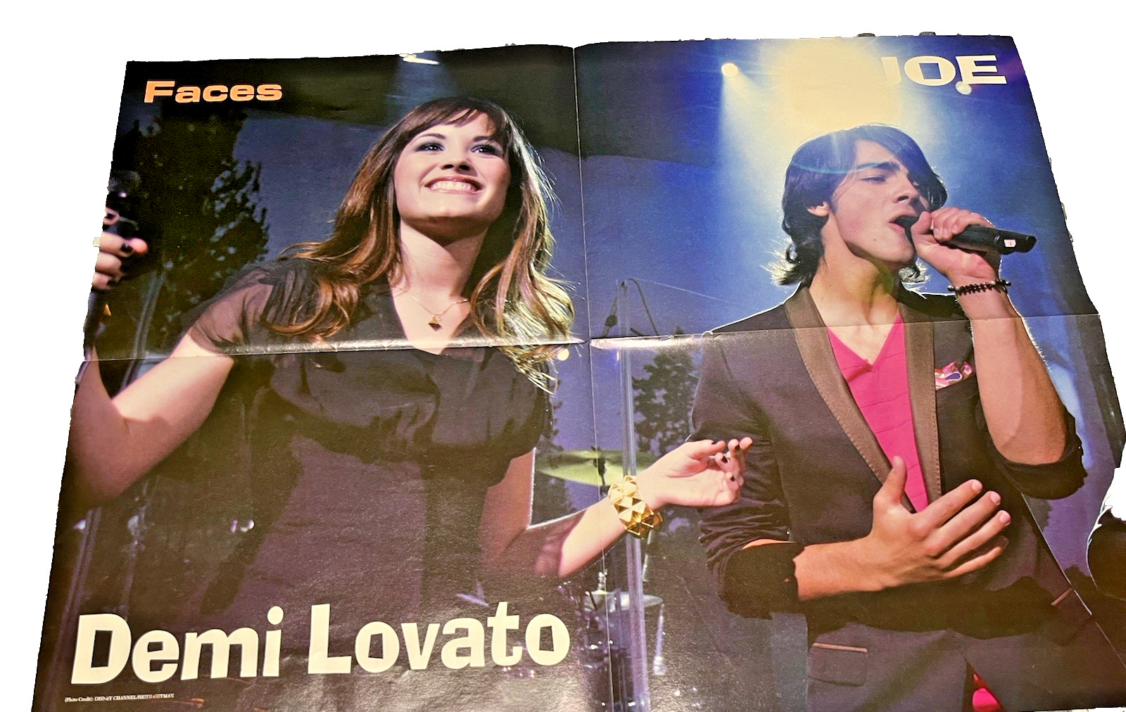 Joe Jonas Demi Lovato Poster 16 x 20.5 inches Miley Cyrus on the back