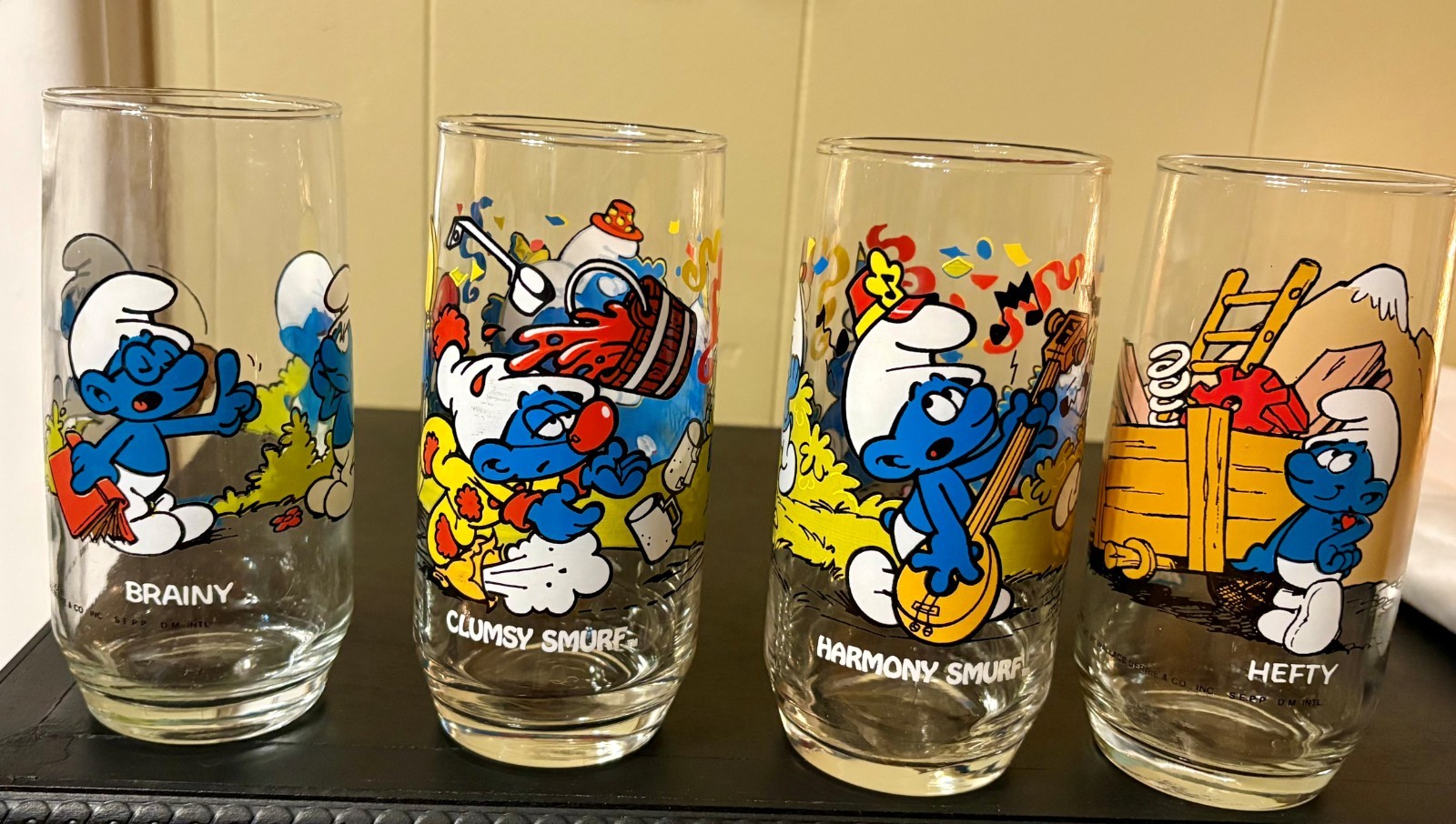 Vintage 1983 Smurfs Collector Drinking Glasses Lot of 13 including Gargamel