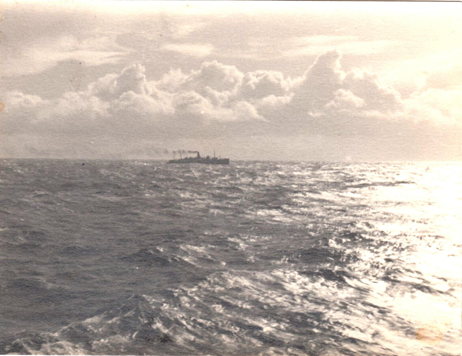 1938 Photo Atlantic Ocean From MS Batory Snapshot Lucky Ship Ocean Liner 4x6