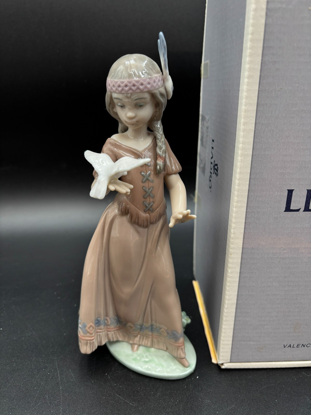 Lladro  \