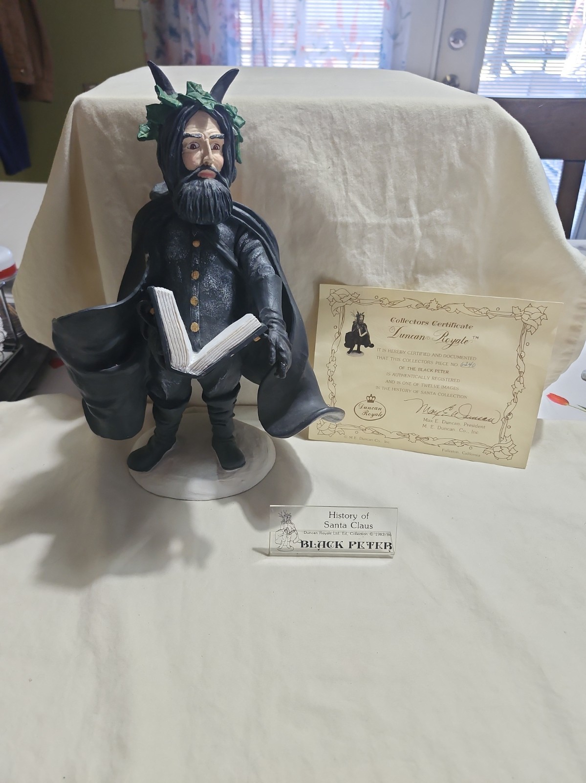 Duncan Royale Bl. Peter History of Santa Claus Figurine with COA- No BX