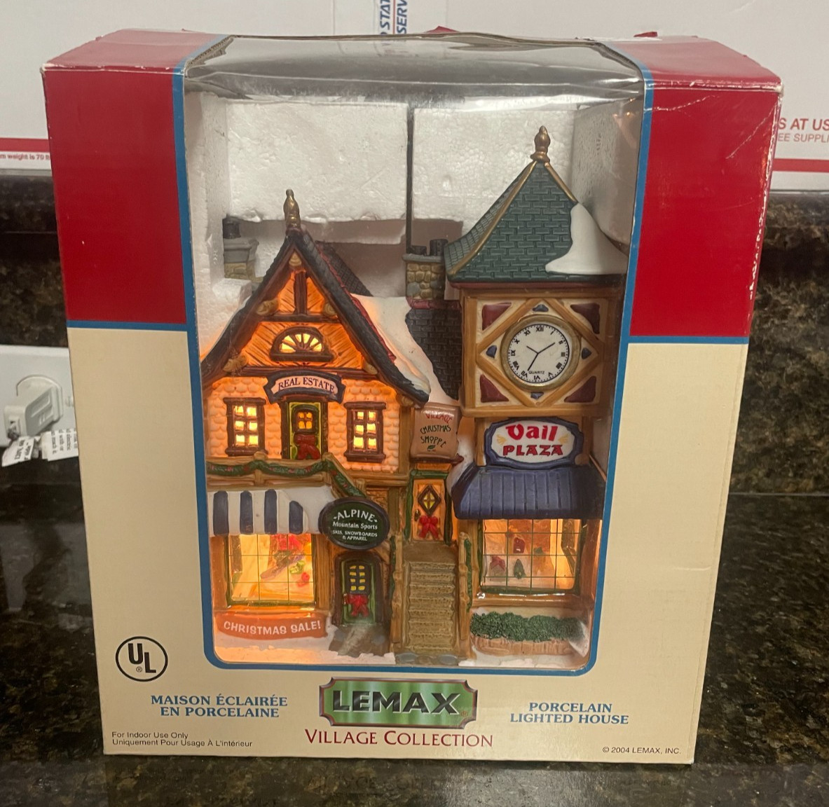 LeMax Vail Plaza-Lighted- from Village Collection New Old Stock